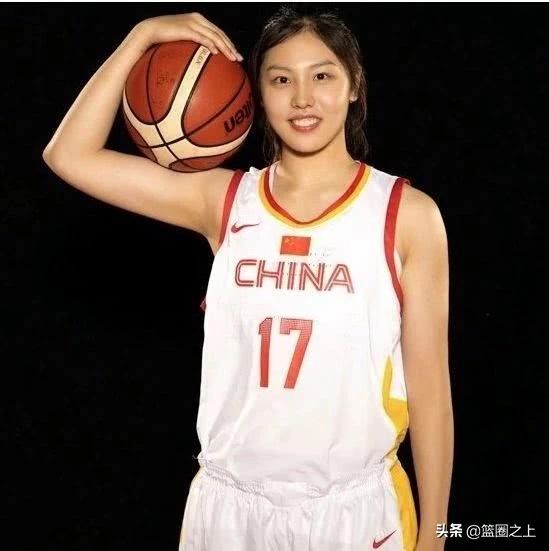 不输NBA的设计!这套球衣这么美,却从未登上WCBA舞台