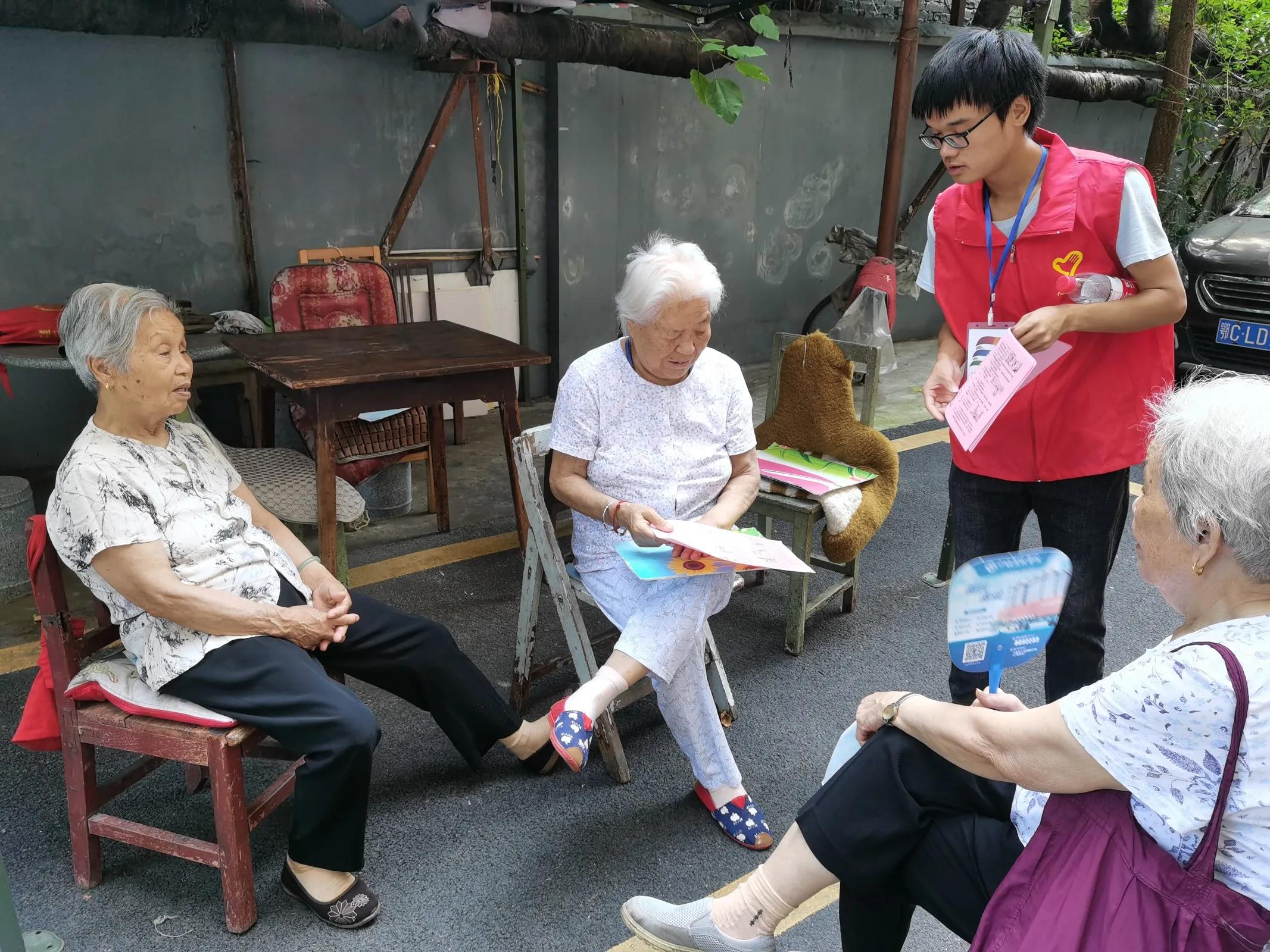 鐕冩皵瀹夊叏杩涗竾瀹跺皬瀛︾敓瑙嗛,鐕冩皵瀹夊叏杩涗竾瀹跺皬瀛︾敓瑙嗛浣滃搧