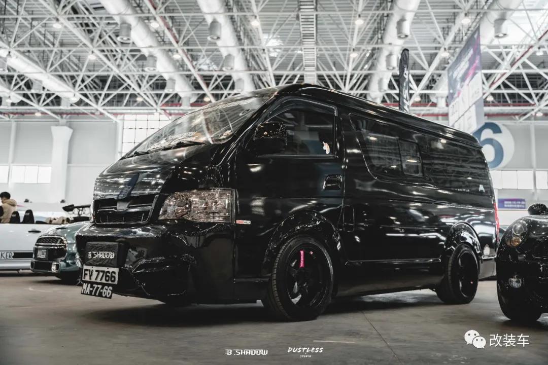 听说金杯海狮可以一次载8个妹妹，到底可靠吗？