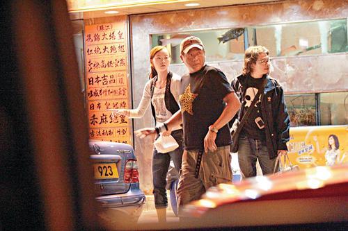 4次婚内出轨男星,男星劈腿事件真相大白