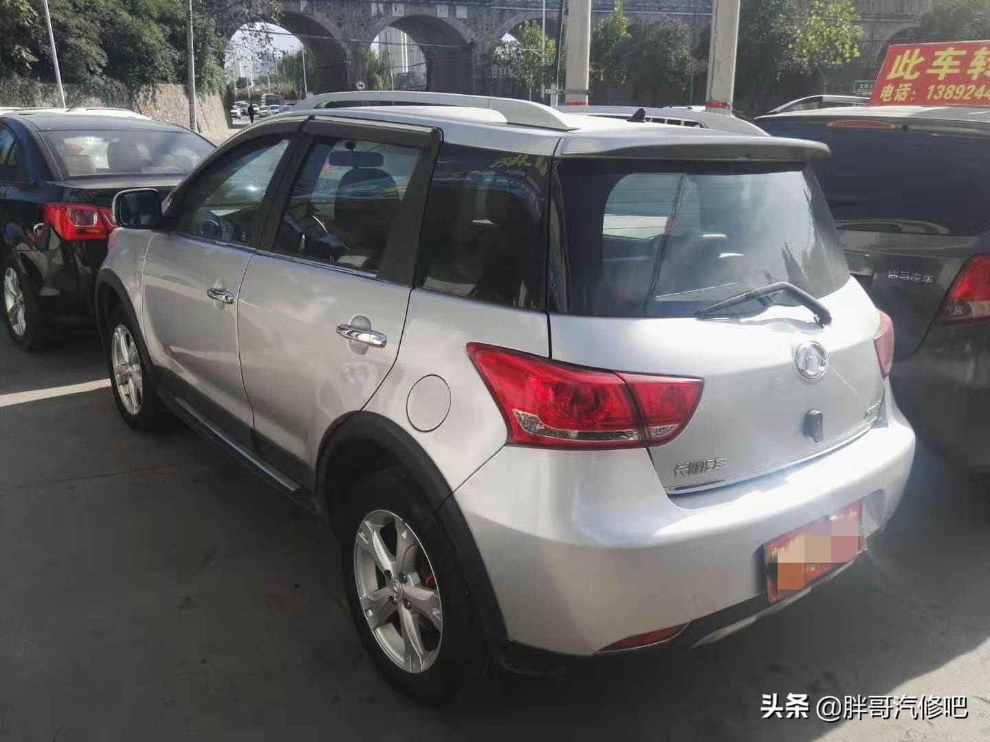 城市跨界运动小越野,马路牙子随便上,两万多元二手挂价