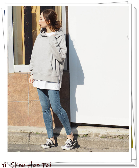 thombrowne灰色卫衣5码上身效果,春季灰色卫衣怎么搭配才好看