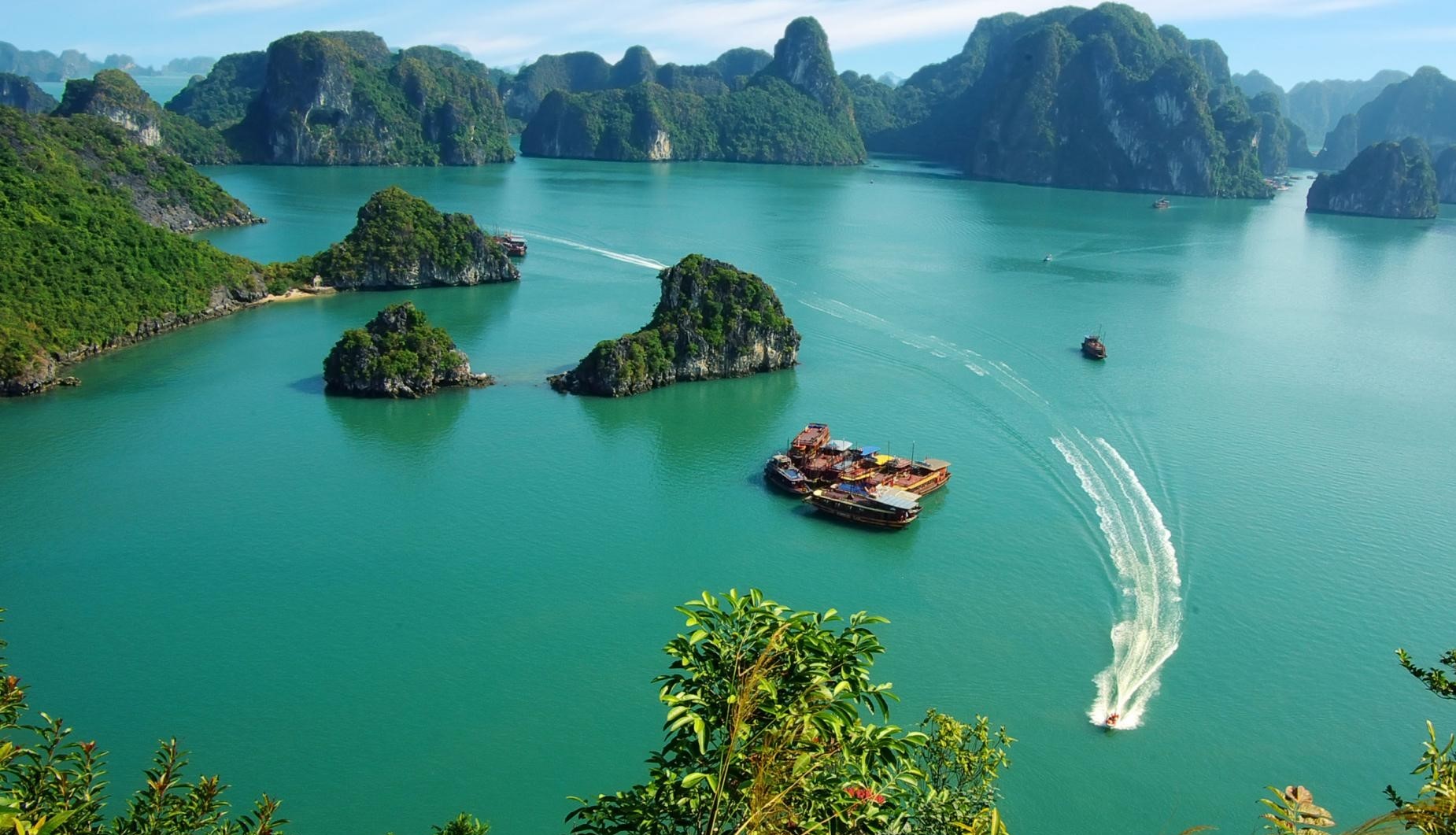 坐火车出境游去哪里好玩,出国坐火车必去的五个地方