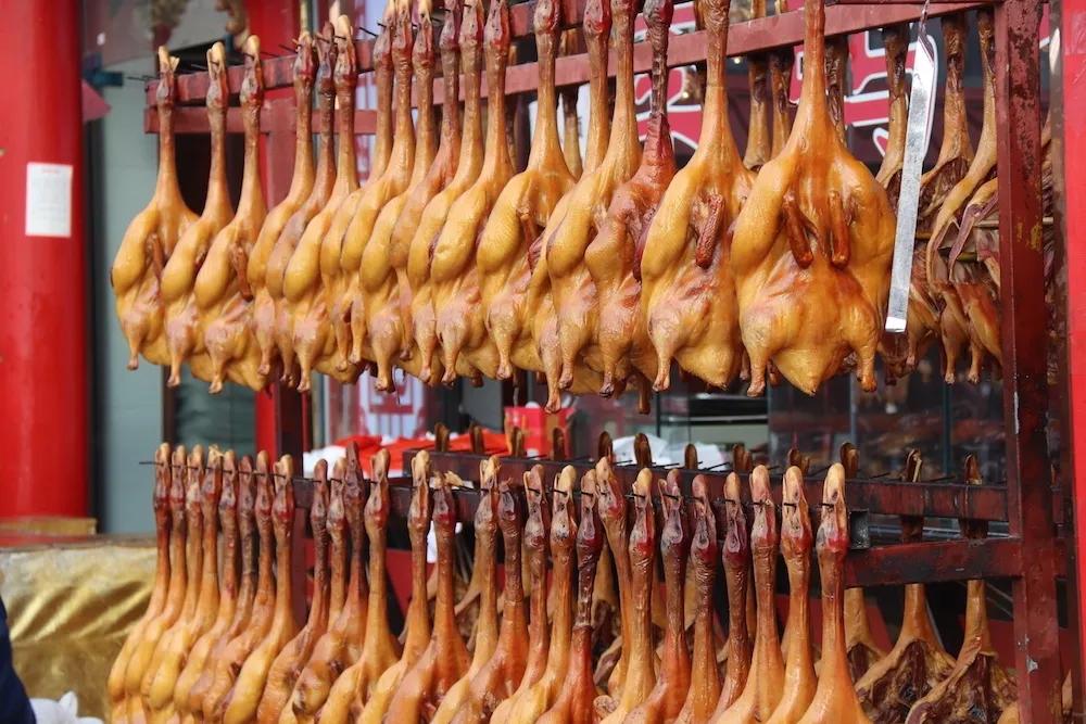 勾心勾魂啊,九尺的鸭脑壳鸭脖子鸭腿腿鸭脚脚鸭翘翘