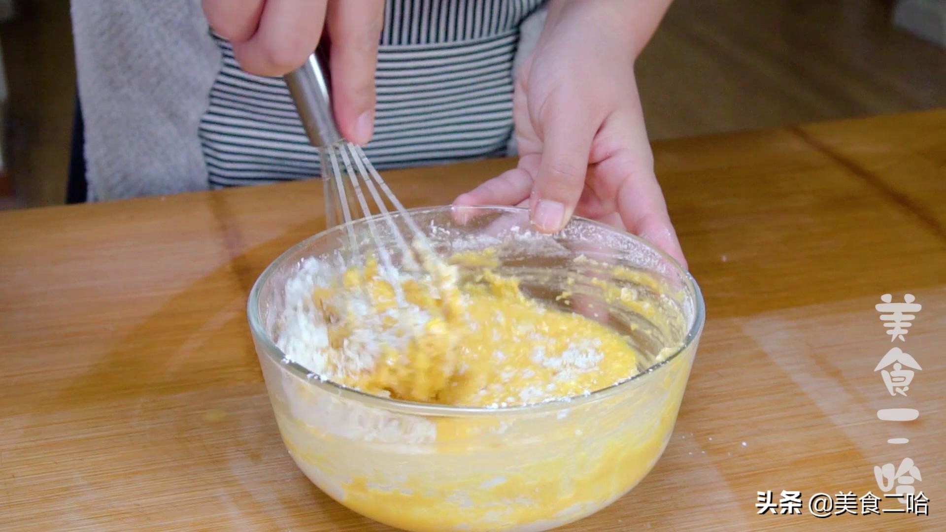 电饭煲蛋糕塌陷回缩原因,电饭煲蛋糕100%成功不回缩