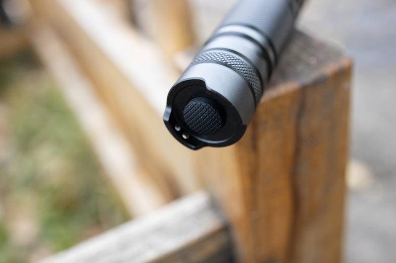 强光手电用18650电池充电器,家用充电锂电手电筒大全