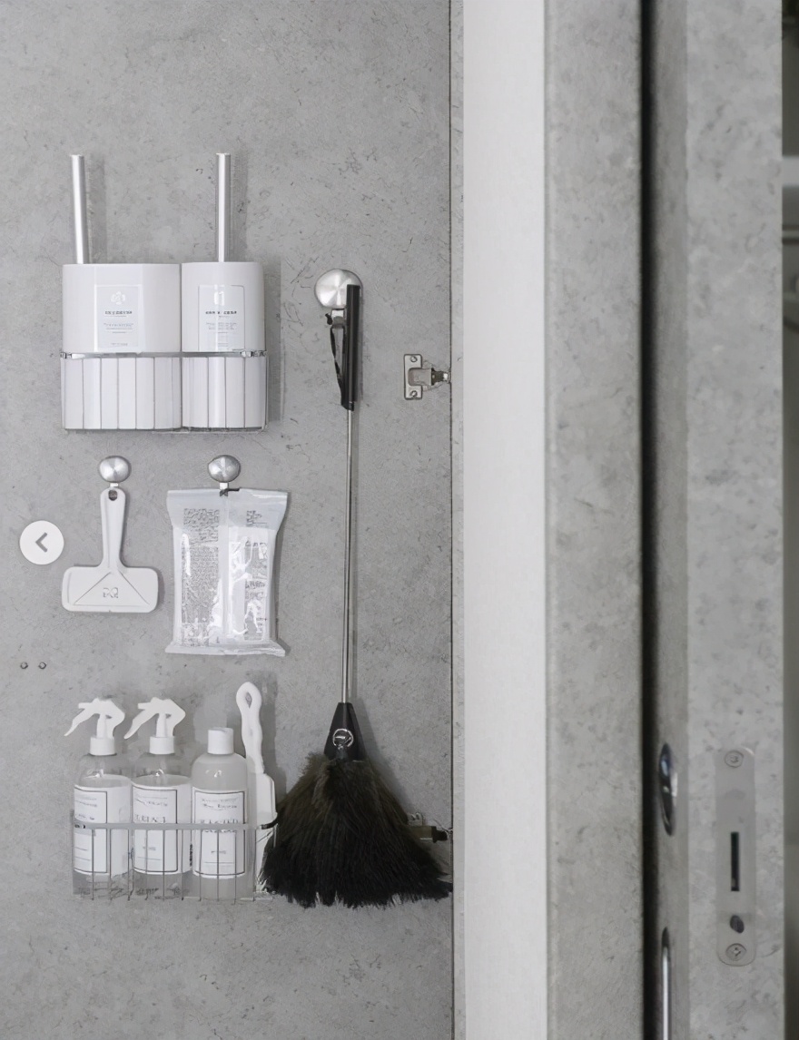 爱了这两间性冷淡系小户型，网友：这才叫一个人的豪宅