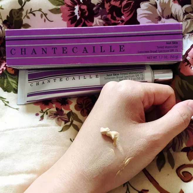 香缇卡隔离霜哪个色适合中国人用,香缇卡隔离可以当粉底液