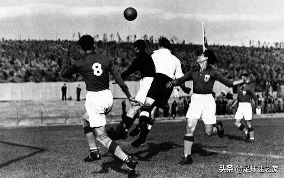 足球界被称为球王的人,被评为球王的中国人