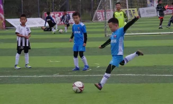 吉林市创星足球俱乐部怎么样,吉林创星足球俱乐部人数