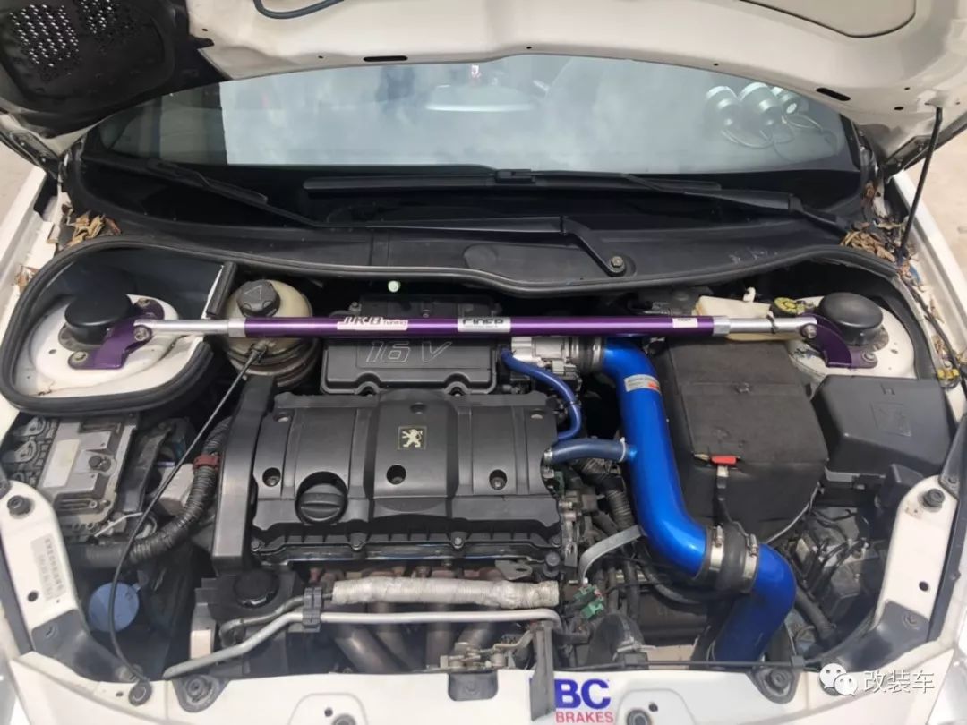 2011年的标致207当年卖多少钱,09年的标致207卖1万3划算吗