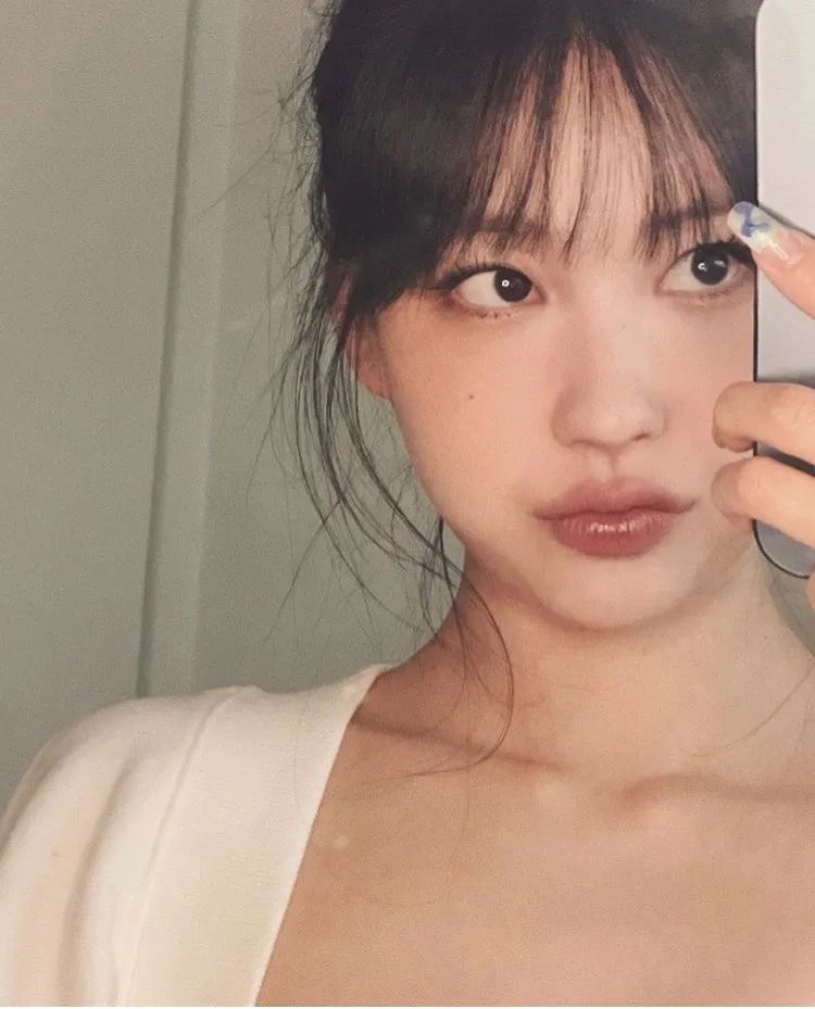 柳岩大波浪发型,适合头包脸的发型推荐