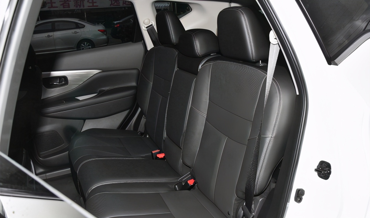 日产21年楼兰,日产楼兰27万左右提车感受