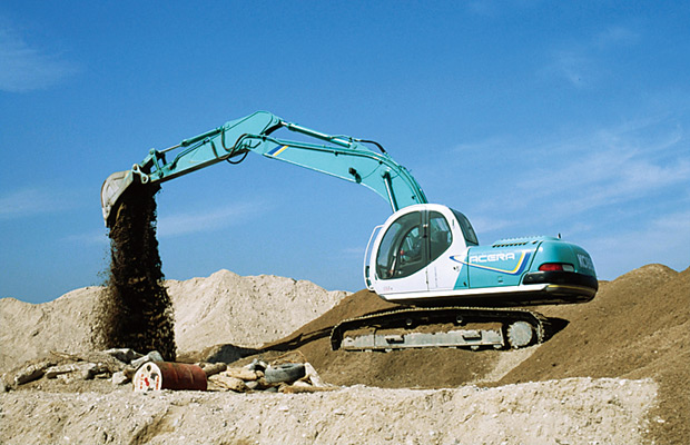 国四挖掘机神钢,挖掘机品牌分析