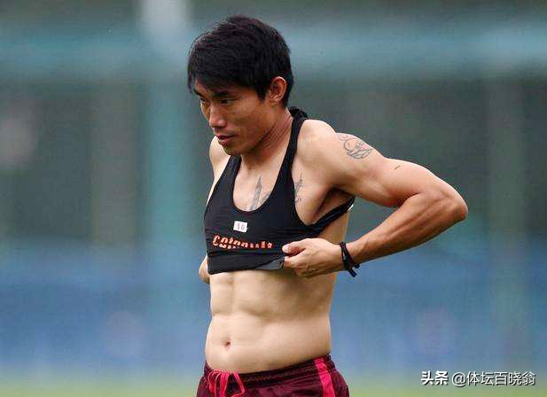 他曾是国安夺冠功臣,当年间接致武汉退赛,36岁被爆脑溢血很憔悴