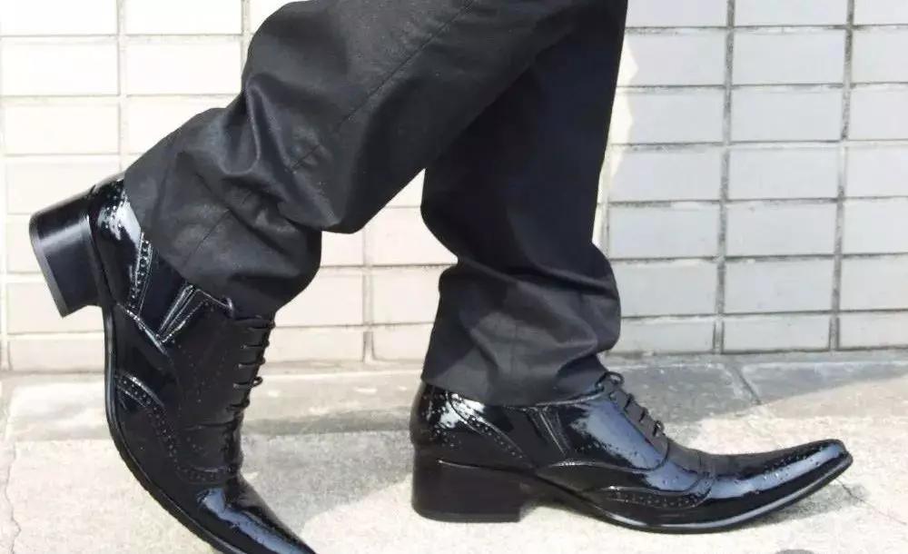 女生最反感的六种男士穿搭,女生最讨厌男生穿搭有哪些