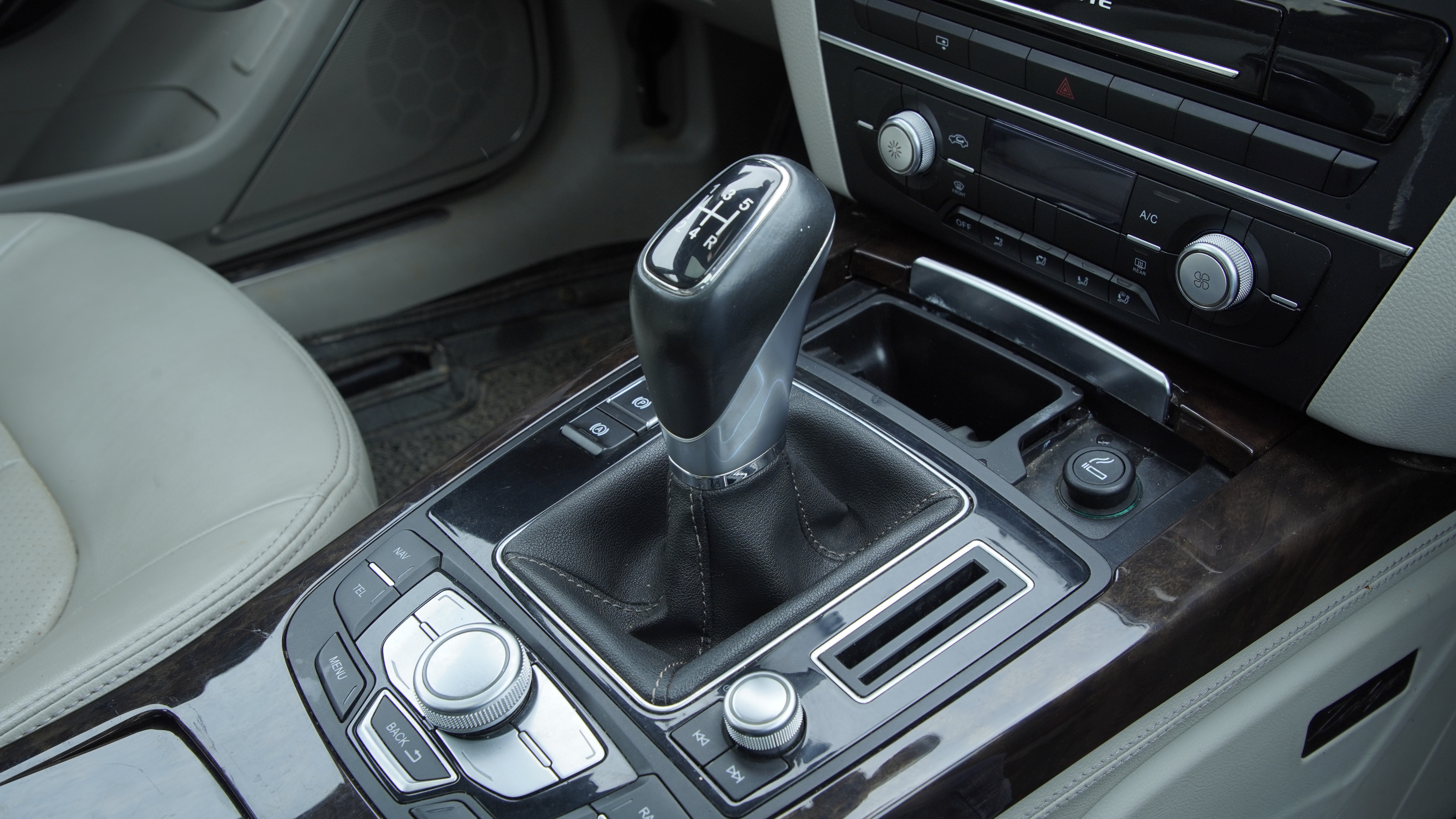 众泰z700新款怎么样,国产众泰z700咋样