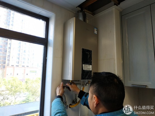 美的mk3和海尔jm6热水器比较,mk3-hwa美的热水器怎么样