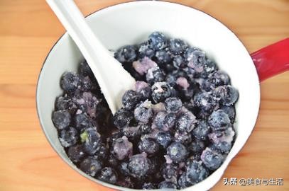 纯天然无添加适合幼儿吃的蓝莓酱,纯天然无添加蓝莓酱自制