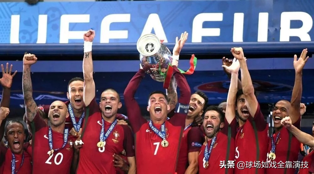 名场面！欧冠决赛德布劳内、席尔瓦受伤离场神似欧洲杯夺冠的C罗