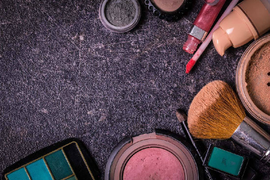 学会画彩妆,可以让您变的更美!建议仙女们收藏哦!