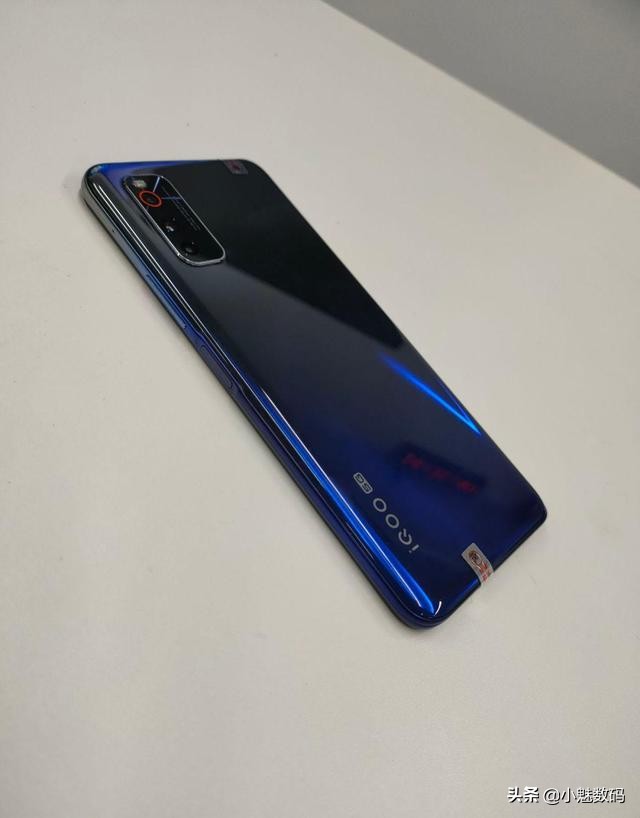 iqooneo7骁龙版评测,iqooneo3手机详细评测