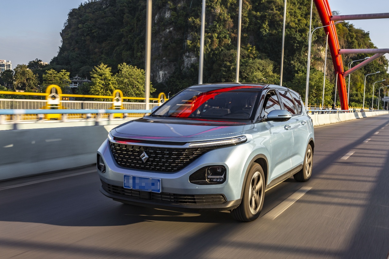 怎样的车才是真正的新能源车,新宝骏rm-5怎么操作