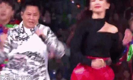 来！新的一年，让我们从学会做头发开始！