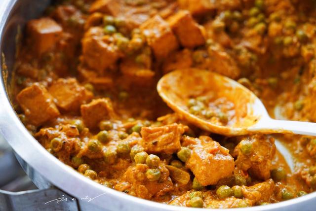 中国游客去吃印度美食,中国人吃印度菜的反应