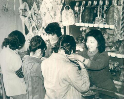 80年代中国人的精神面貌,80年代人们的精神面貌