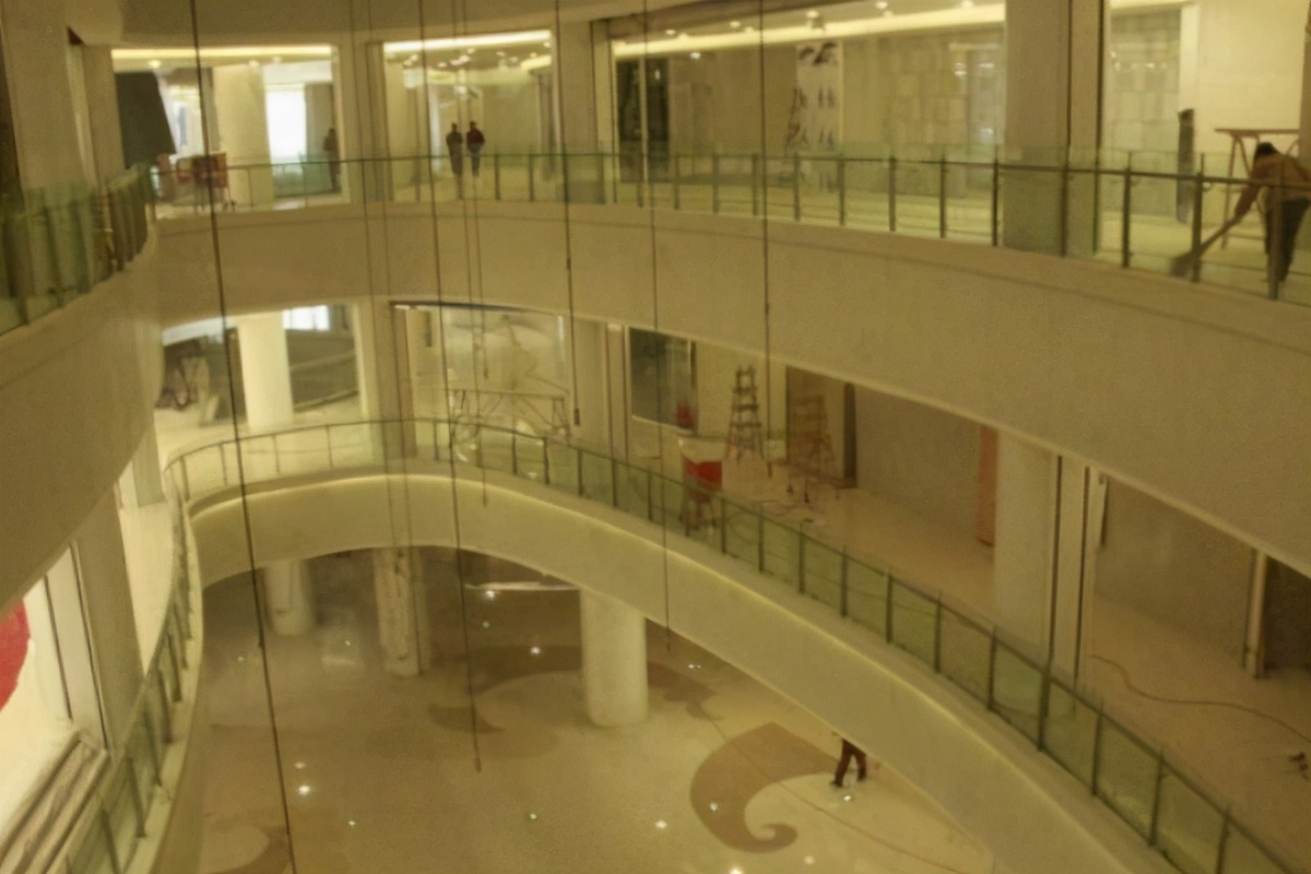 扬州商场生意惨淡,扬州的商场现状