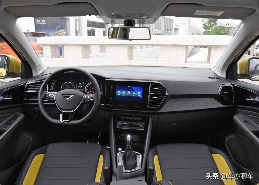 长安cs351.5t和1.6l有什么区别,cs35蓝鲸版最新款