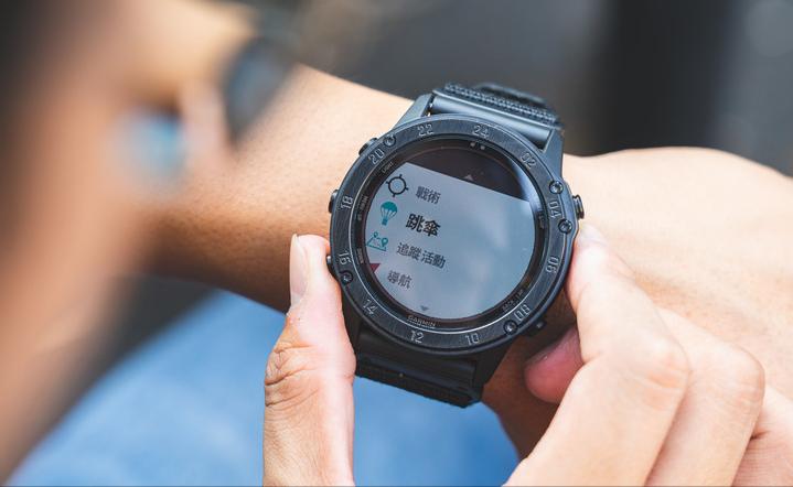 市场上最流行的几款顶级运动腕表,2024年户外腕表推荐