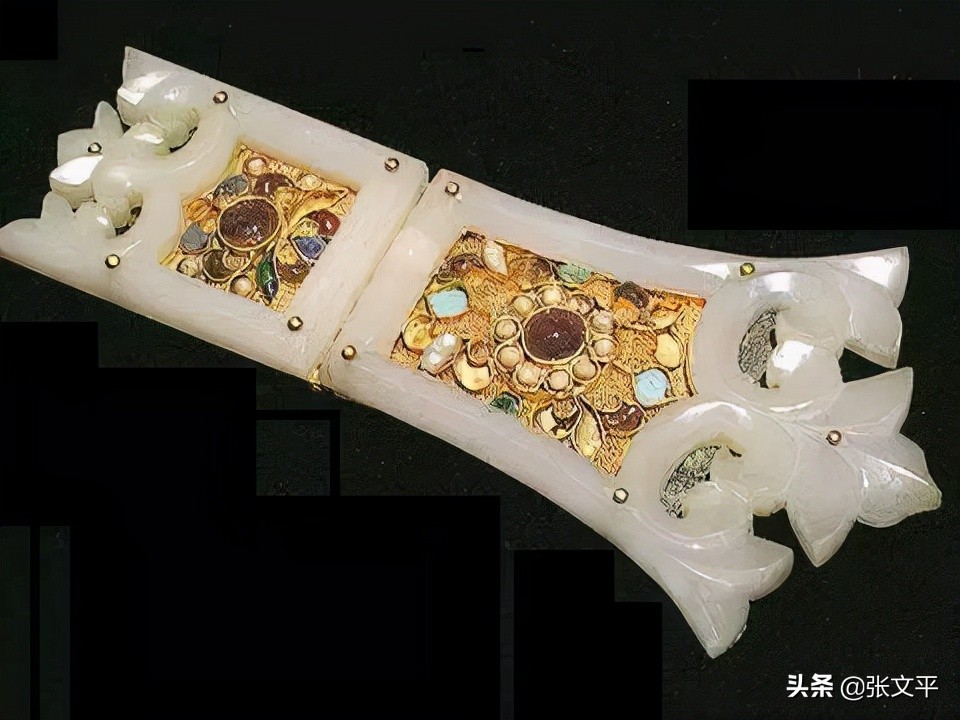 山西阳泉博物馆举办的“带钩”艺术展,恰好“押中”高考作文题