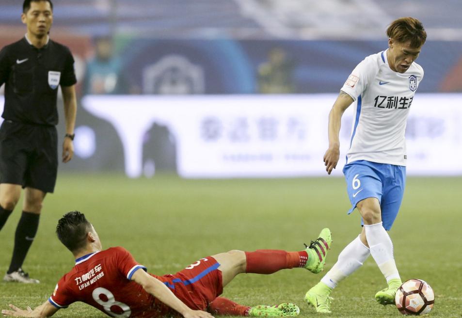 中国足坛十大美男,足坛十大帅哥和十大丑男