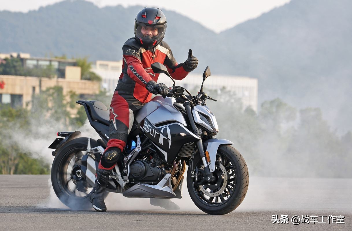 奔达阿修罗400cc街车曝光,奔达阿修罗400评测视频