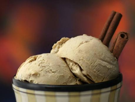 奶酪冰淇淋无添加制作方法,简单做冰淇淋不加牛奶