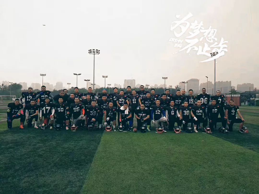 nfl美式橄榄球魅力,nfl长得帅的四分卫