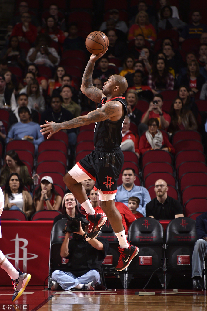 休斯顿火箭主场看比赛,火箭vs凯尔特人哈登进攻犯规