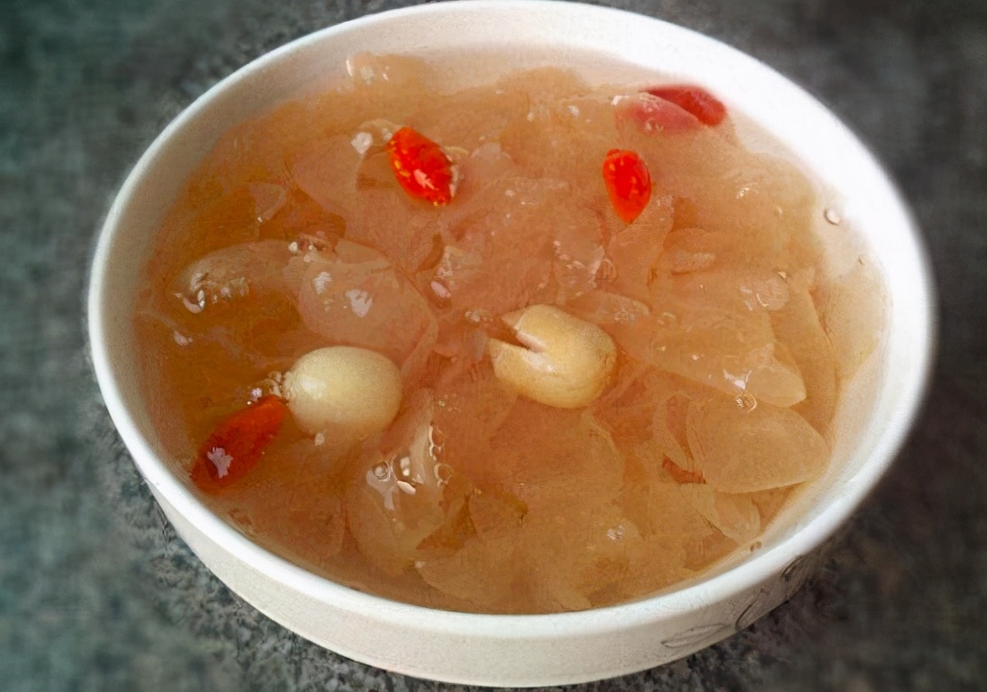 眼底出血最佳食疗方法,眼底出血中医小方法