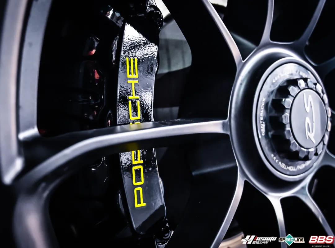 保时捷911gt3rs保养多少钱,提走一辆保时捷911gt3rs的过程