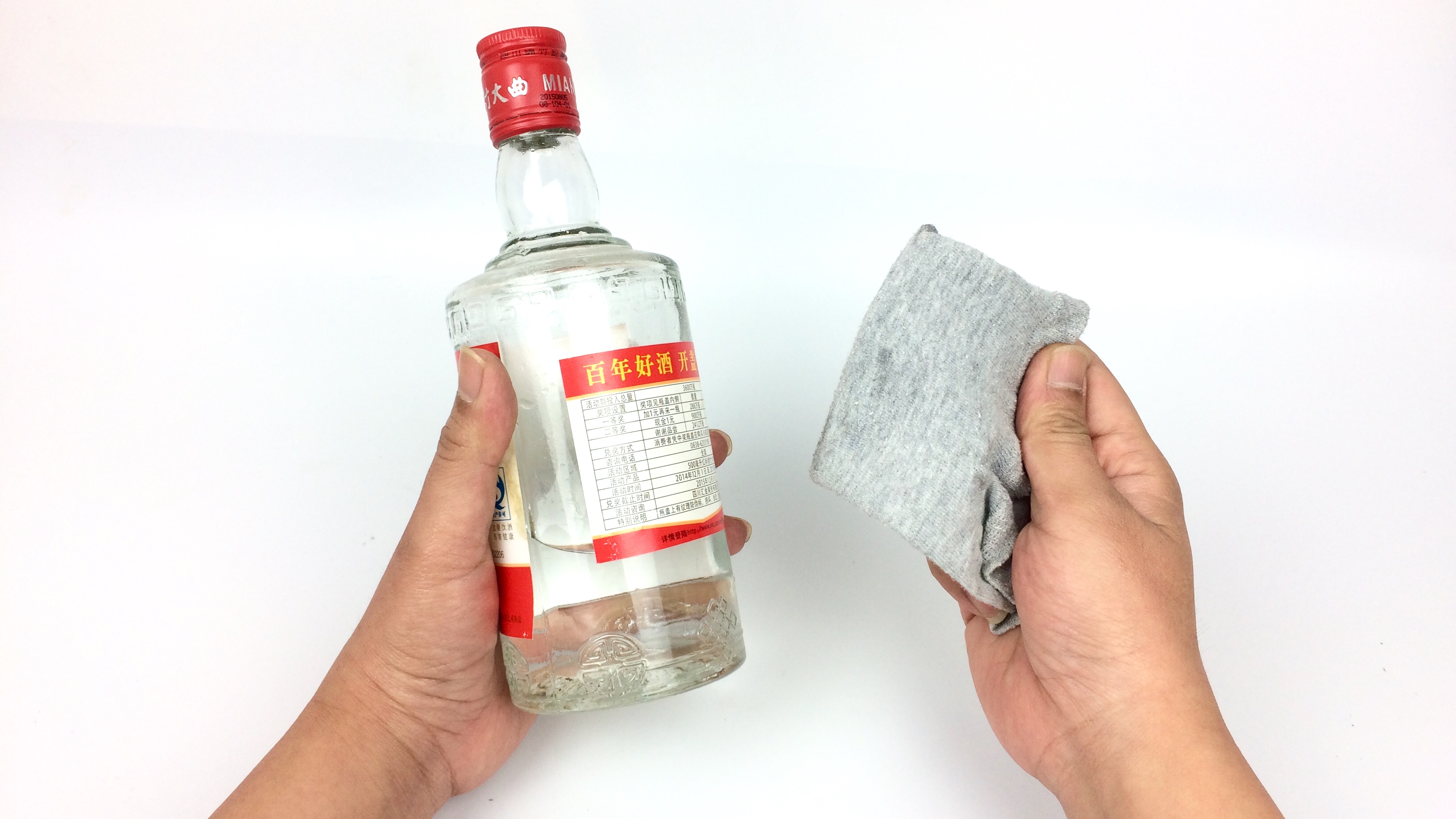 小白皮鞋霉了如何清洗,皮鞋长霉怎么清洗干净