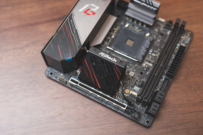 圣诞节前装一台白色雪花主机