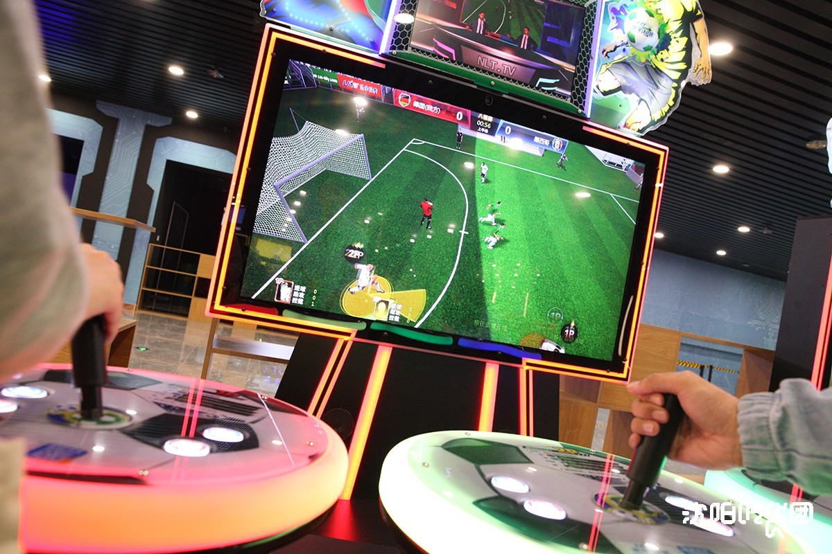 电玩控福利！近万平的游戏世界不投币畅玩！