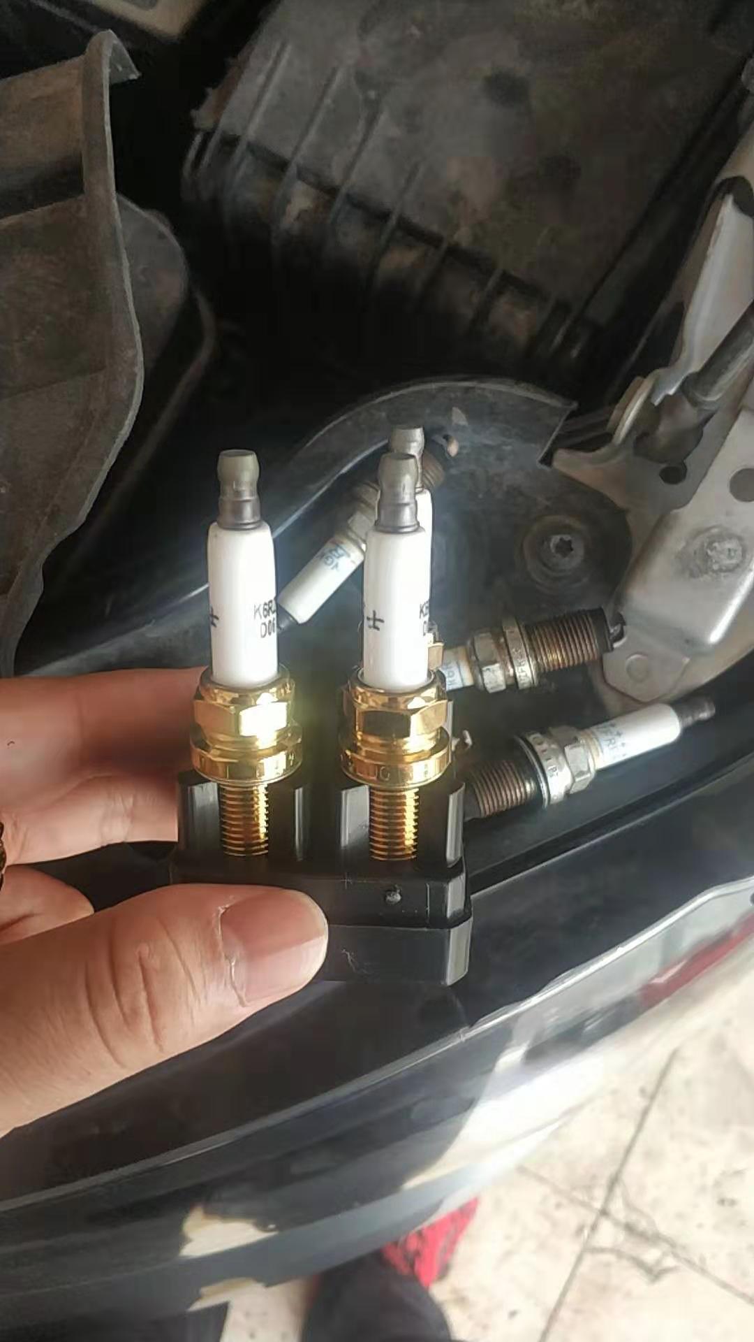 一失手买个大众赔了1万多。。。。伤透了心