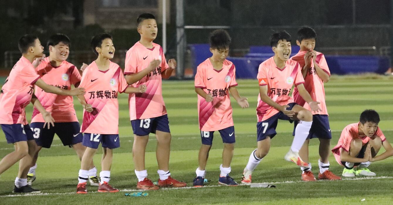 从0-5惨败到4-0大胜,从0-2落后到连下四城逆转夺冠