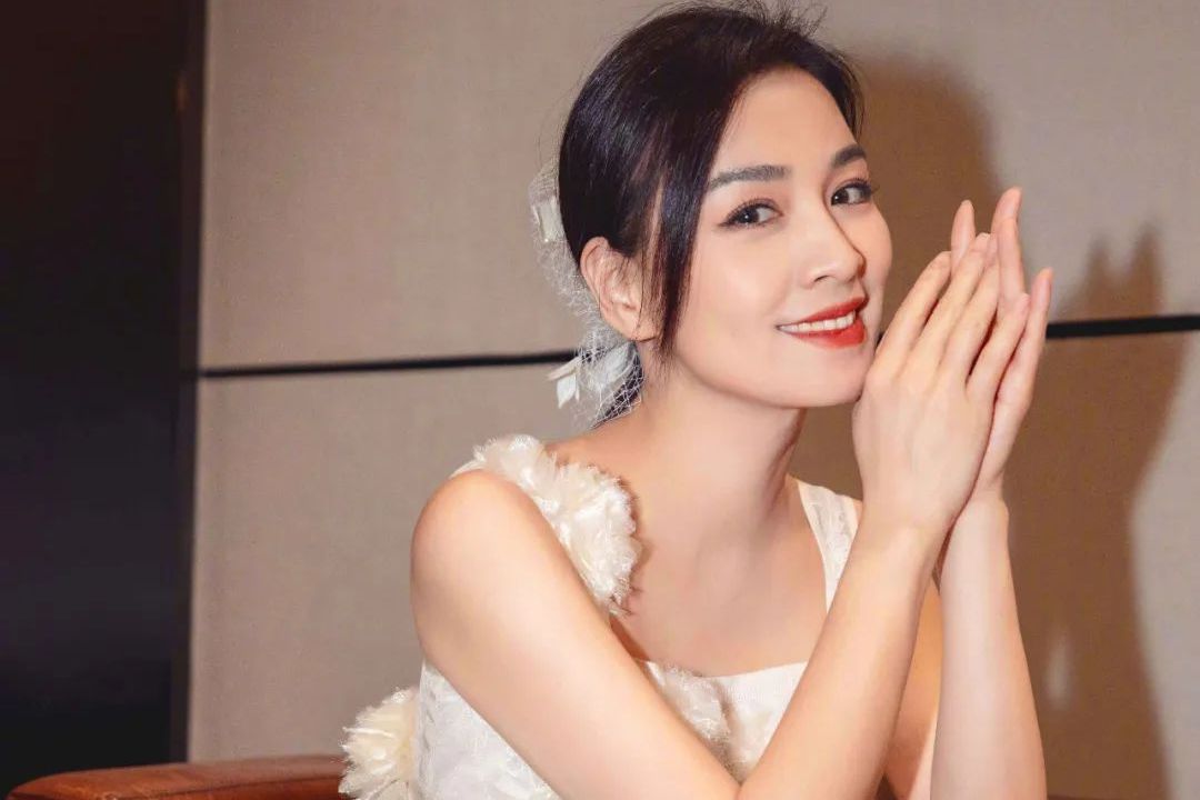 张庭旗下微商现状,张庭经营微商赚了多少钱