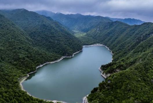孟达天池风光拍摄,孟达天池适合旅游吗