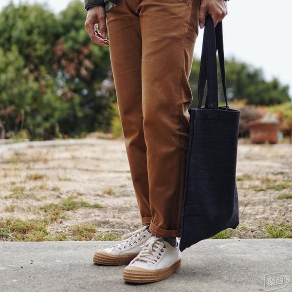 买帆布鞋应该买大一码还是小一码,除了匡威vans还有什么帆布鞋推荐