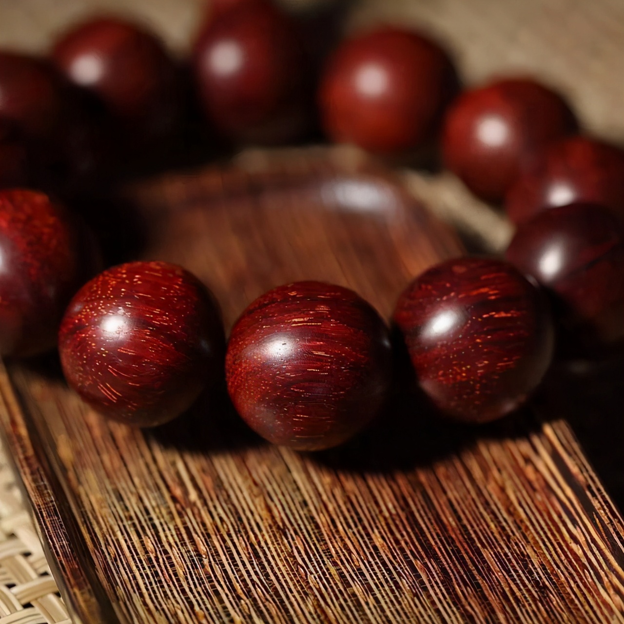 小叶紫檀难打磨,小叶紫檀不能上手有何意义